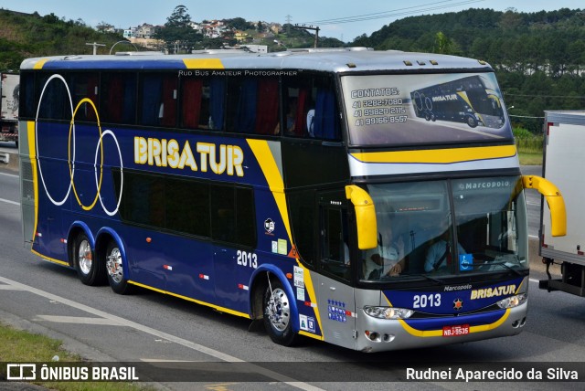 Brisa Tur 2013 na cidade de Arujá, São Paulo, Brasil, por Rudnei Aparecido da Silva. ID da foto: 6682594.