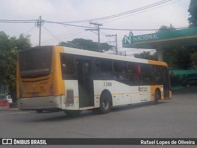 Viação Metrópole Paulista - Zona Leste 3 2456 na cidade de São Paulo, São Paulo, Brasil, por Rafael Lopes de Oliveira. Número da foto: #6687098.