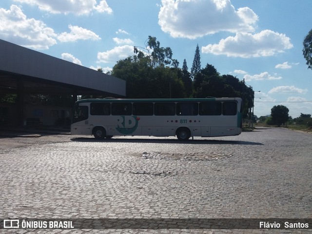 RD Transportes 811 na cidade de Cruz das Almas, Bahia, Brasil, por Flávio  Santos. Número da foto: #6689448.