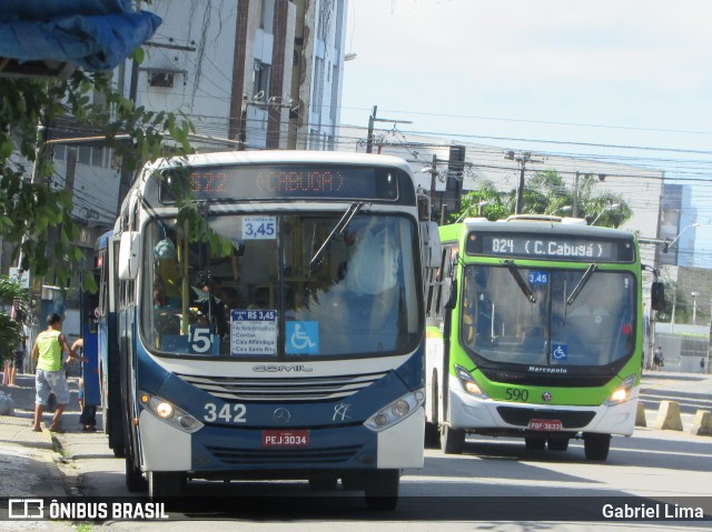 Transportadora Globo 342 na cidade de Recife, Pernambuco, Brasil, por Gabriel Lima. Número da foto: #6689555.
