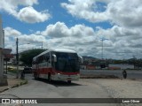 Expresso Guanabara 725 na cidade de Caruaru, Pernambuco, Brasil, por Leon Oliver. Número da foto: #:id.