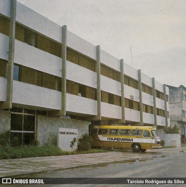 Viação Itapemirim 1971 na cidade de Rio de Janeiro, Rio de Janeiro, Brasil, por Tarcisio Rodrigues da Silva. ID da foto: 6618502.