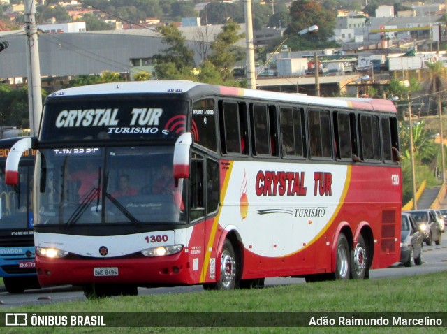 Crystal Tur 1300 na cidade de Belo Horizonte, Minas Gerais, Brasil, por Adão Raimundo Marcelino. ID da foto: 6619834.