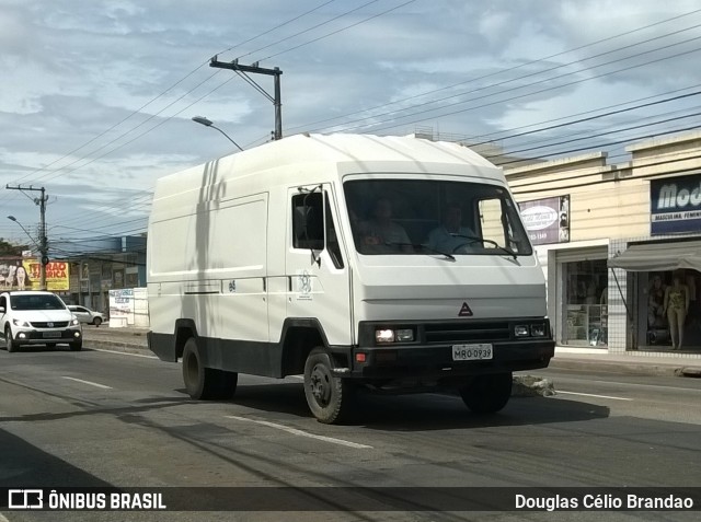 Ônibus Particulares 0939 na cidade de Serra, Espírito Santo, Brasil, por Douglas Célio Brandao. Número da foto: #6618045.