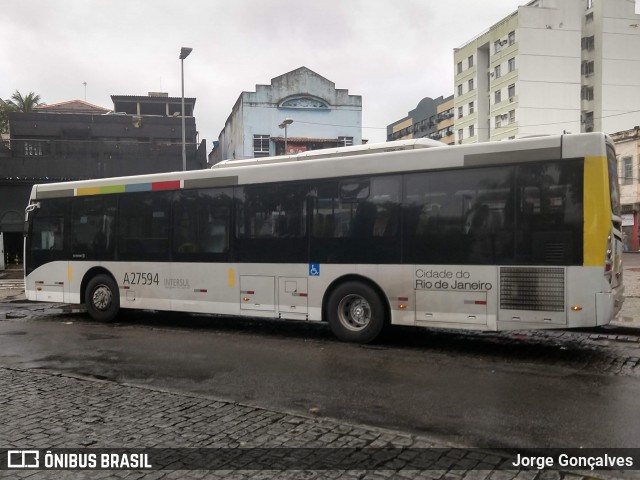 Transportes Vila Isabel A27594 na cidade de Rio de Janeiro, Rio de Janeiro, Brasil, por Jorge Gonçalves. Número da foto: #6623633.