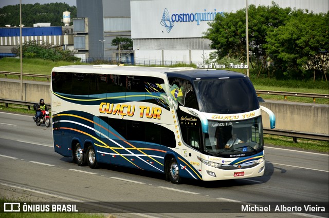 Guaçu Tur Viagens e Turismo 8900 na cidade de Barueri, São Paulo, Brasil, por Michael  Alberto Vieira. ID da foto: 6623577.