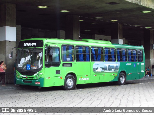 Viação Santa Edwiges 69875 na cidade de Belo Horizonte, Minas Gerais, Brasil, por André Luiz Gomes de Souza. Número da foto: #6622729.