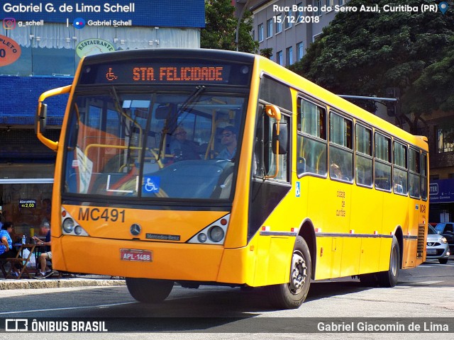 Auto Viação Mercês MC491 na cidade de Curitiba, Paraná, Brasil, por Gabriel Giacomin de Lima. ID da foto: 6624691.