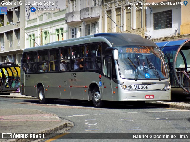 Auto Viação Mercês ML306 na cidade de Curitiba, Paraná, Brasil, por Gabriel Giacomin de Lima. ID da foto: 6624686.