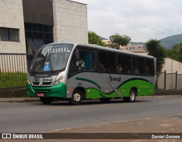 Turin Transportes 300 na cidade de Ouro Preto, Minas Gerais, Brasil, por Daniel Gomes. ID da foto: 6628278.