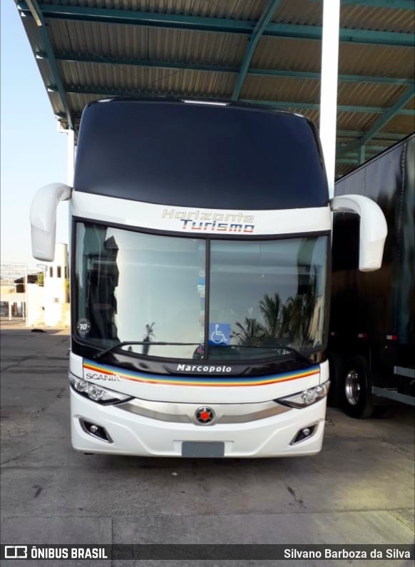 Horizonte Turismo 33000 na cidade de Belo Horizonte, Minas Gerais, Brasil, por Silvano Barboza da Silva. Número da foto: #6626999.