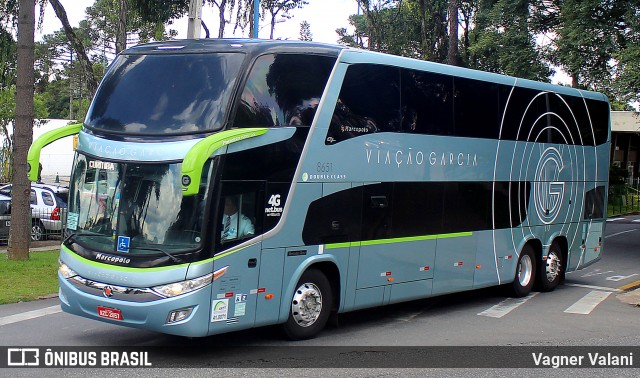 Viação Garcia 8651 na cidade de Curitiba, Paraná, Brasil, por Vagner Valani. Número da foto: #6630028.