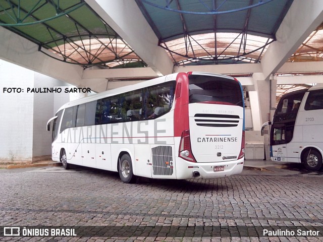 Auto Viação Catarinense 3212 na cidade de Joinville, Santa Catarina, Brasil, por Paulinho Sartor. Número da foto: #6633487.