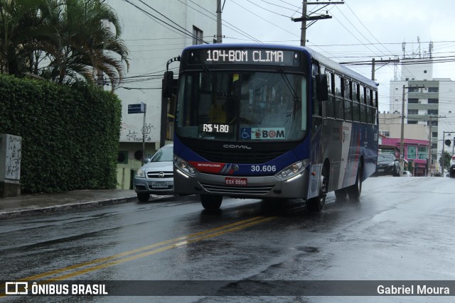 Empresa de Ônibus Vila Galvão 30.606 na cidade de Guarulhos, São Paulo, Brasil, por Gabriel Moura. ID da foto: 6633575.