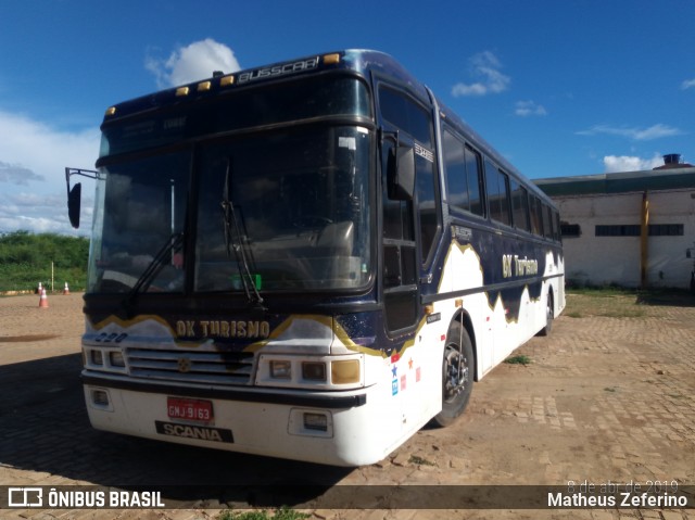 OK Turismo 090 na cidade de Irecê, Bahia, Brasil, por Matheus Zeferino. Número da foto: #6636249.