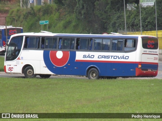 Viação São Cristóvão 2310 na cidade de Divinópolis, Minas Gerais, Brasil, por Pedro Henrique. Número da foto: #6636955.