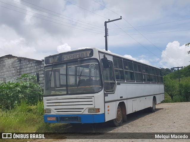 Ônibus Particulares 2777 na cidade de Viçosa, Alagoas, Brasil, por Melqui Macedo. ID da foto: 6637976.