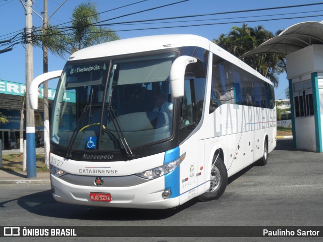 Auto Viação Catarinense 3327 na cidade de Balneário Camboriú, Santa Catarina, Brasil, por Paulinho Sartor. ID da foto: 6636341.