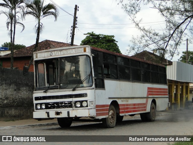 Ônibus Particulares  na cidade de Itaboraí, Rio de Janeiro, Brasil, por Rafael Fernandes de Avellar. ID da foto: 6638003.