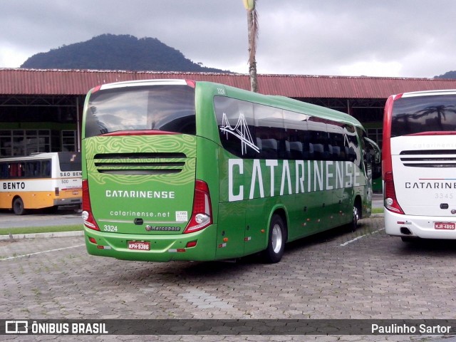Auto Viação Catarinense 3324 na cidade de Jaraguá do Sul, Santa Catarina, Brasil, por Paulinho Sartor. Número da foto: #6636340.