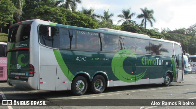 Clima Tur 4070 na cidade de Aparecida, São Paulo, Brasil, por Alex Ramos Ribeiro. Número da foto: #6696676.