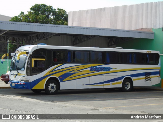 TUAN RL AB 5712 na cidade de San José, San José, Costa Rica, por Andrés Martínez Rodríguez. Número da foto: #6695530.