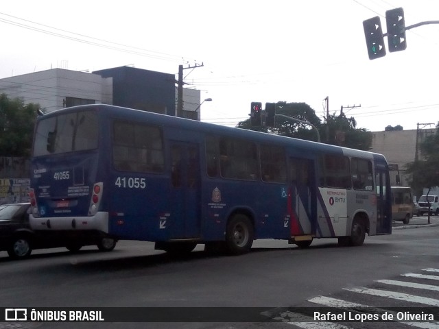 Radial Transporte Coletivo 41.055 na cidade de São Paulo, São Paulo, Brasil, por Rafael Lopes de Oliveira. Número da foto: #6737122.