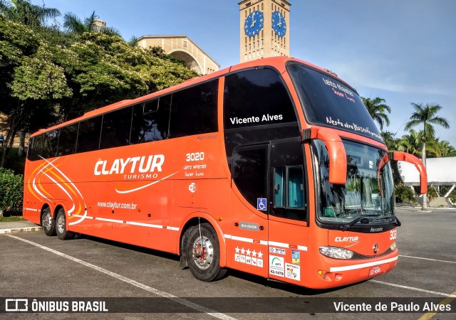 Claytur 3020 na cidade de Aparecida, São Paulo, Brasil, por Vicente de Paulo Alves. Número da foto: #6736999.
