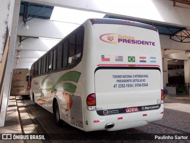 Turismo Presidente 1050 na cidade de Joinville, Santa Catarina, Brasil, por Paulinho Sartor. Número da foto: #6737511.