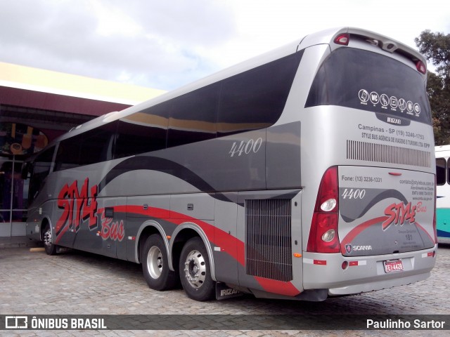 Style Bus 4400 na cidade de Araquari, Santa Catarina, Brasil, por Paulinho Sartor. Número da foto: #6737450.