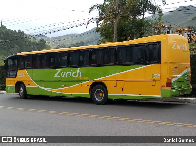 Zurich Turismo 7500 na cidade de Ouro Preto, Minas Gerais, Brasil, por Daniel Gomes. ID da foto: 6739093.