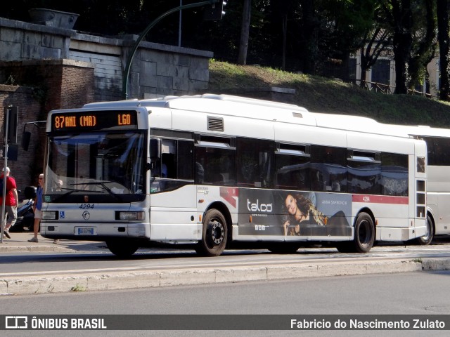 ATAC - Azienda Tramvie e Autobus del Comune di Roma 4294 na cidade de Rome, Rome Capital, Lazio, Itália, por Fabricio do Nascimento Zulato. Número da foto: #6739880.