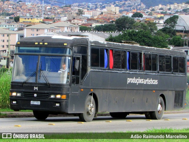 Ônibus Particulares 1703 na cidade de Belo Horizonte, Minas Gerais, Brasil, por Adão Raimundo Marcelino. ID da foto: 6739759.