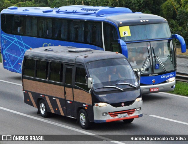 Ônibus Particulares CQH3688 na cidade de Santa Isabel, São Paulo, Brasil, por Rudnei Aparecido da Silva. ID da foto: 6742383.