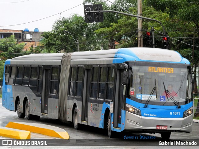 Viação Cidade Dutra 6 1071 na cidade de São Paulo, São Paulo, Brasil, por Gabriel Machado. ID da foto: 6742029.