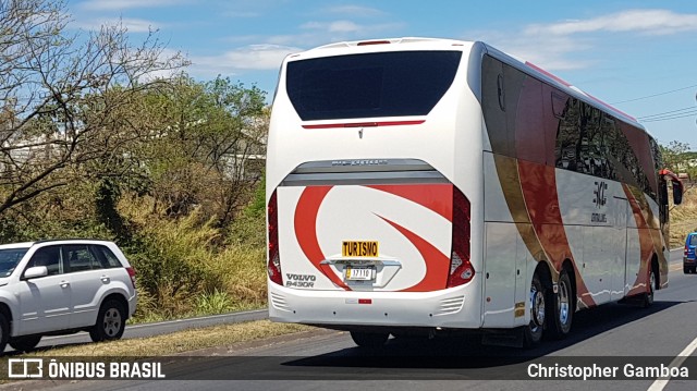 Central Line SJB 17110 na cidade de Alajuela, Alajuela, Alajuela, Costa Rica, por Christopher Gamboa. ID da foto: 6741324.