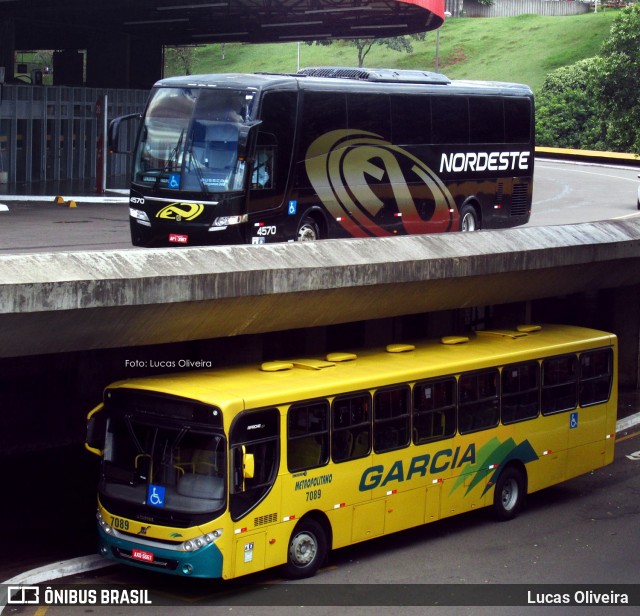 Viação Garcia 7089 na cidade de Londrina, Paraná, Brasil, por Lucas Oliveira . Número da foto: #6740290.