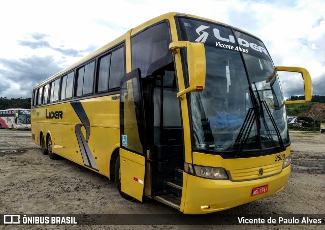 Líder Turismo 2500 na cidade de Aparecida, São Paulo, Brasil, por Vicente de Paulo Alves. ID da foto: 6742331.