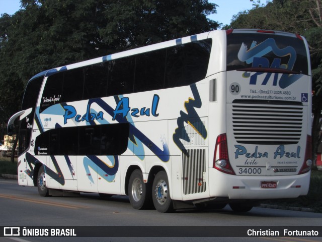 Pedra Azul Turismo 34000 na cidade de Muriaé, Minas Gerais, Brasil, por Christian  Fortunato. Número da foto: #6743055.