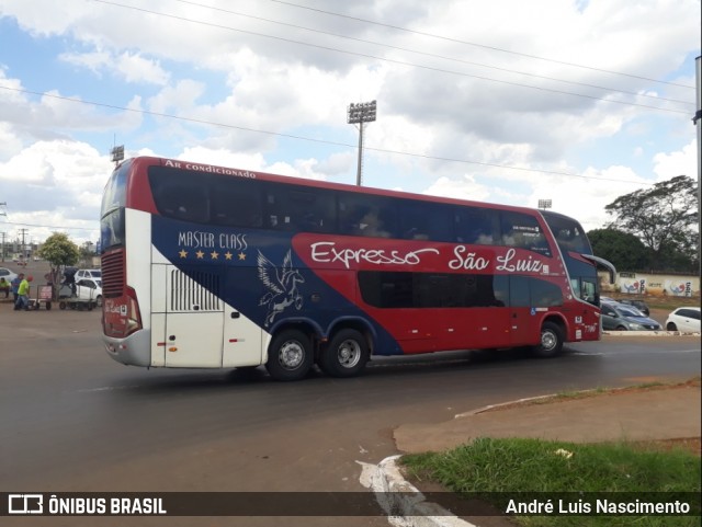 Expresso São Luiz 7700 na cidade de Taguatinga, Distrito Federal, Brasil, por André Luis Nascimento . Número da foto: #6746322.