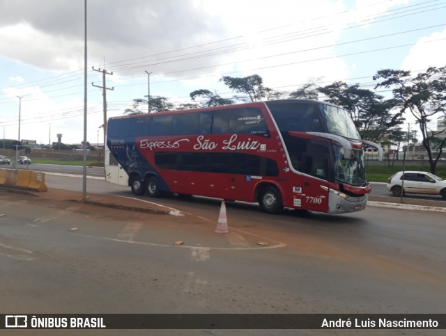 Expresso São Luiz 7700 na cidade de Taguatinga, Distrito Federal, Brasil, por André Luis Nascimento . Número da foto: #6746308.
