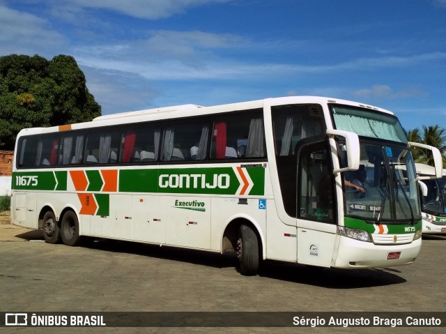 Empresa Gontijo de Transportes 11675 na cidade de Almenara, Minas Gerais, Brasil, por Sérgio Augusto Braga Canuto. ID da foto: 6750126.