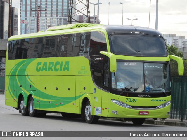 Viação Garcia 7039 na cidade de São Paulo, São Paulo, Brasil, por Lucas Adriano Bernardino. Número da foto: #6751348.