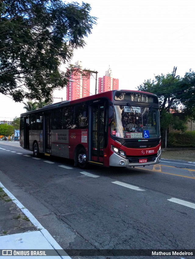 Transwolff Transportes e Turismo 7 8611 na cidade de São Paulo, São Paulo, Brasil, por Matheus Medeiros. Número da foto: #6751212.