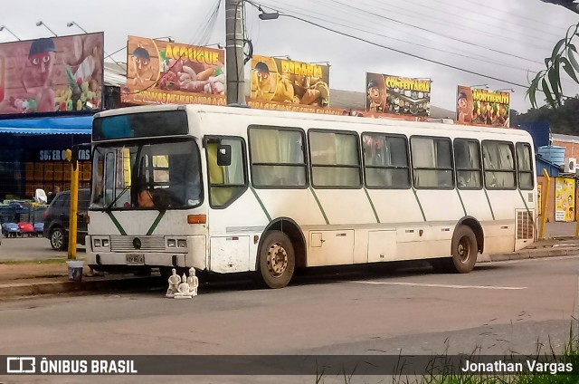 Ônibus Particulares 8514 na cidade de Guaíba, Rio Grande do Sul, Brasil, por Jonathan Vargas. ID da foto: 6752463.