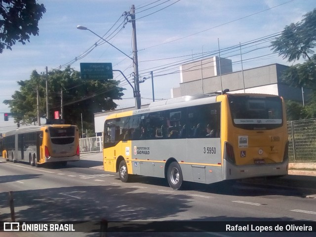 Upbus Qualidade em Transportes 3 5950 na cidade de São Paulo, São Paulo, Brasil, por Rafael Lopes de Oliveira. ID da foto: 6755244.