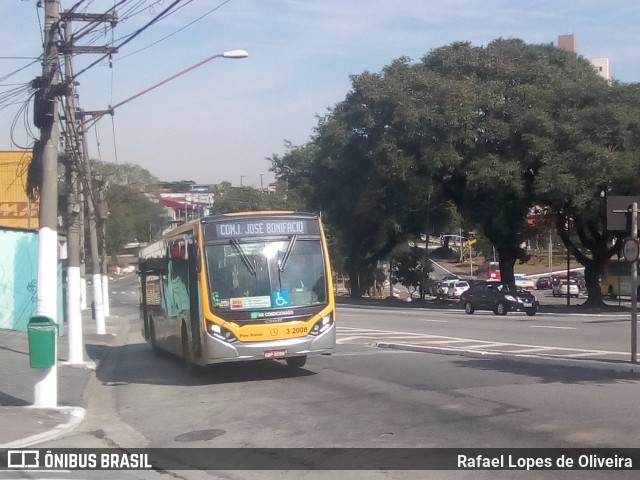 Viação Metrópole Paulista - Zona Leste 3 2008 na cidade de São Paulo, São Paulo, Brasil, por Rafael Lopes de Oliveira. ID da foto: 6755878.