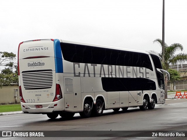 Auto Viação Catarinense 3733 na cidade de Florianópolis, Santa Catarina, Brasil, por Zé Ricardo Reis. ID da foto: 6756156.