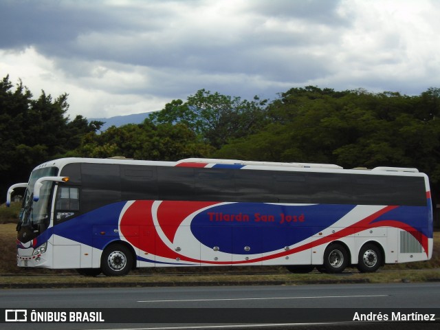 Autotransportes Tilarán S.A.  na cidade de Alajuela, Alajuela, Alajuela, Costa Rica, por Andrés Martínez Rodríguez. ID da foto: 6760558.