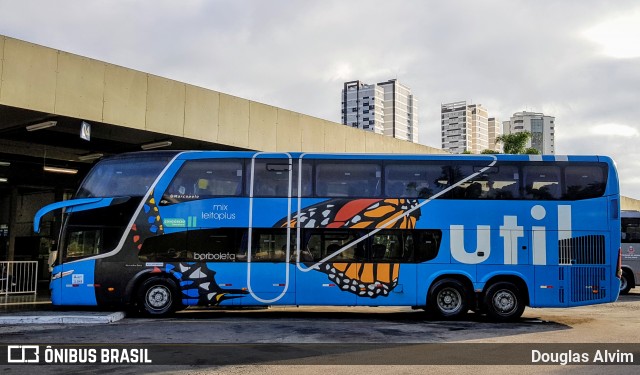 UTIL - União Transporte Interestadual de Luxo 11516 na cidade de Mogi das Cruzes, São Paulo, Brasil, por Douglas Alvim. Número da foto: #6760810.
